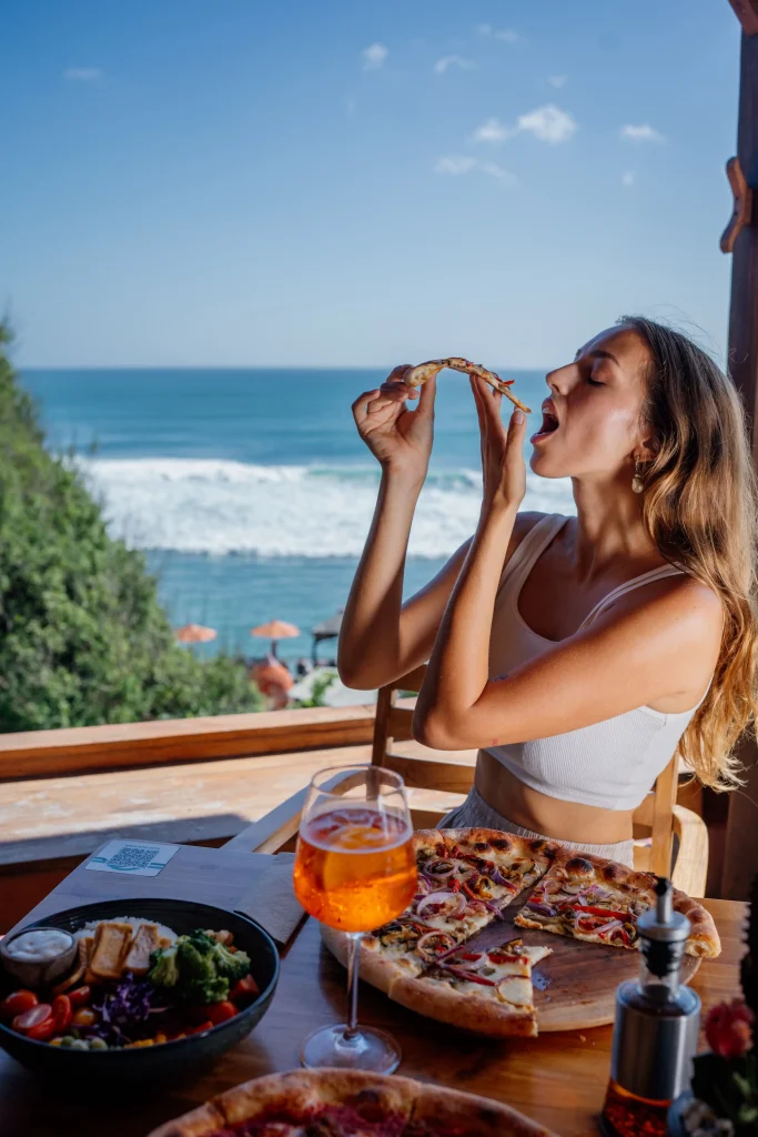 Best pizza with a view on Uluwatu beach